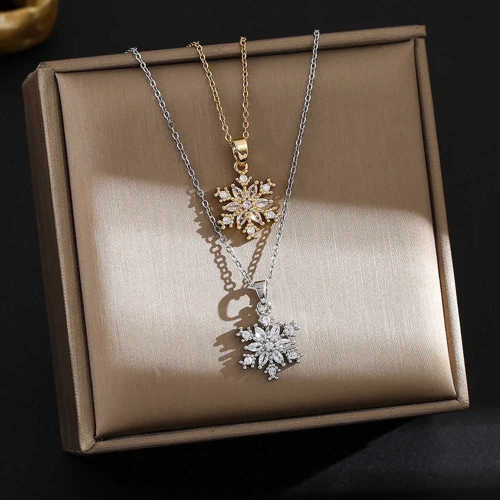 Christmas Winter Sweet Crystal Snowflake Necklace For Women